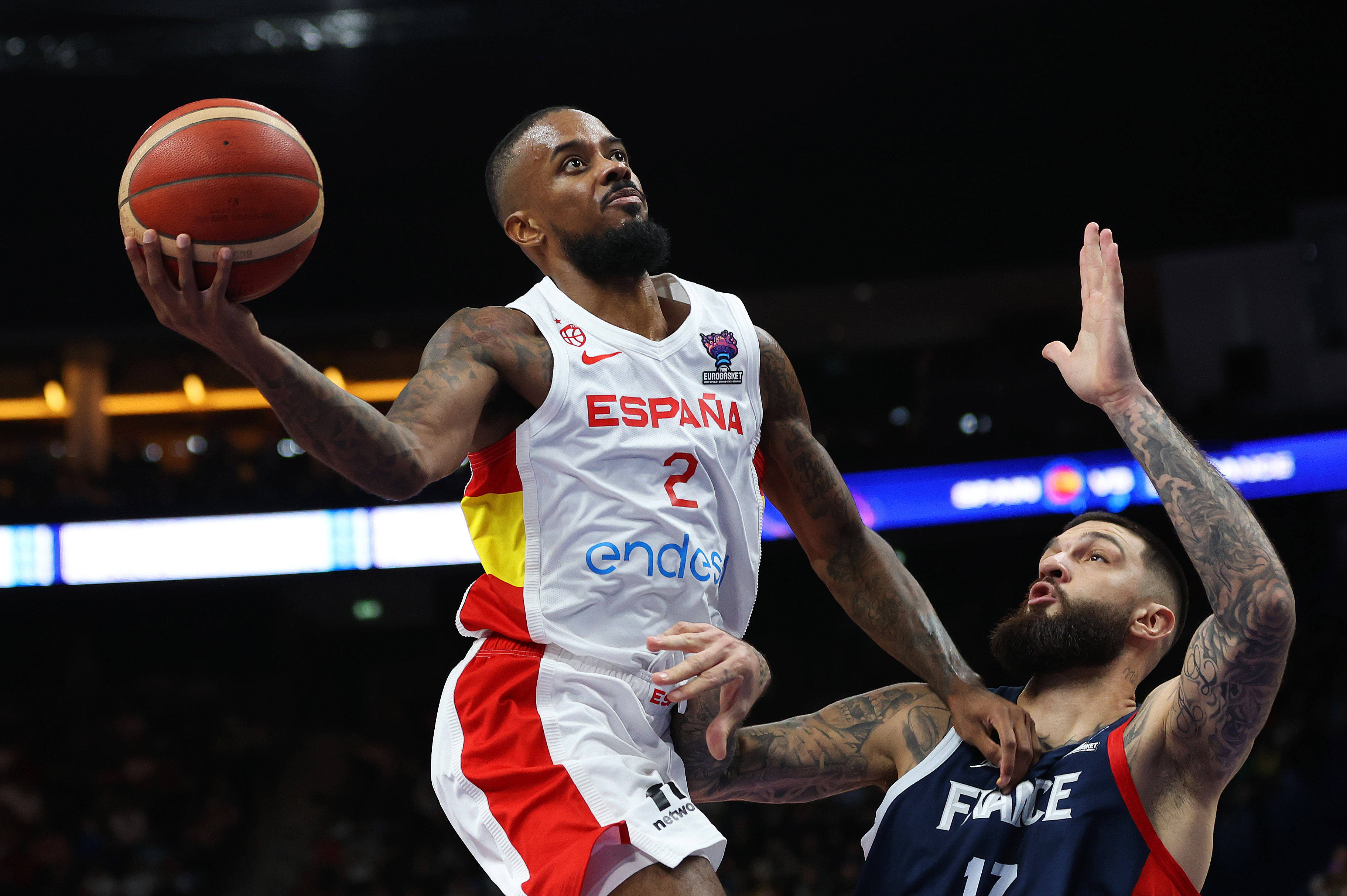 三亿网址 -包含风云突变阿贾克斯集结日远射贴柱，CBA季后赛版图或变，态度坚定，年轻球员得到机会的词条