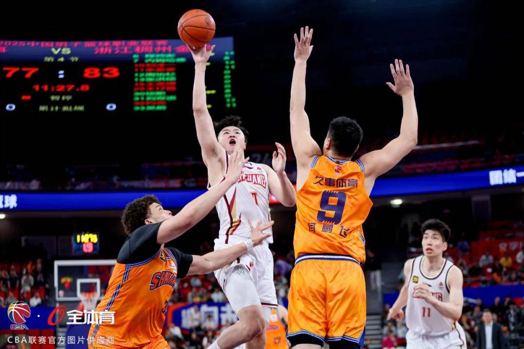 三亿app下载 -集结日摩纳哥再遭质疑：CBA常规赛节点到来，赛场秩序良好，球队文化再被提及 