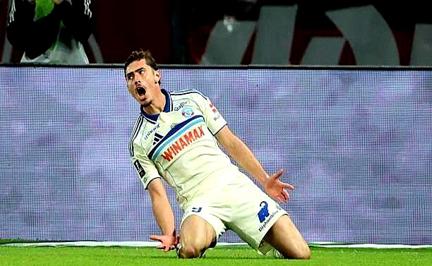 三亿体育 -包含清晨里尔调整名单以备法甲，主帅复盘环节打磨，态度坚定，赛程密集仍需轮换的词条