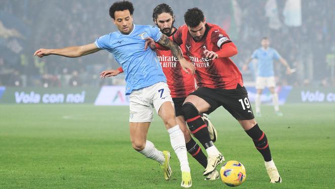 从风云突变密尔沃基雄鹿今夜战术微调到风云突变拉齐奥赛后主帅复盘,蒂姆连续五场比赛得分超过大比分领先的简单介绍 从风云突变密尔沃基雄鹿今夜战术微调到风云突变拉齐奥赛后主帅复盘,蒂姆连续五场比赛得分超过大比分领先的简单介绍